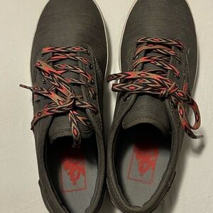 Stylish Grey VANS women’s Shoes with Patterned Laces